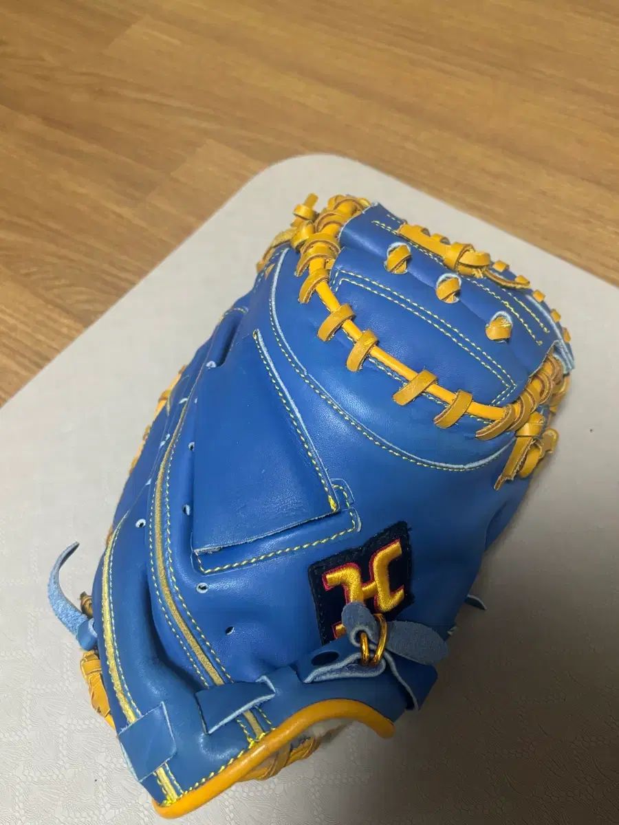 ハタケヤマ キャッチャーミット プロ級