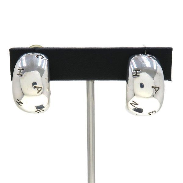 シャネル ロゴイヤリング 925 630 8 g Bランク