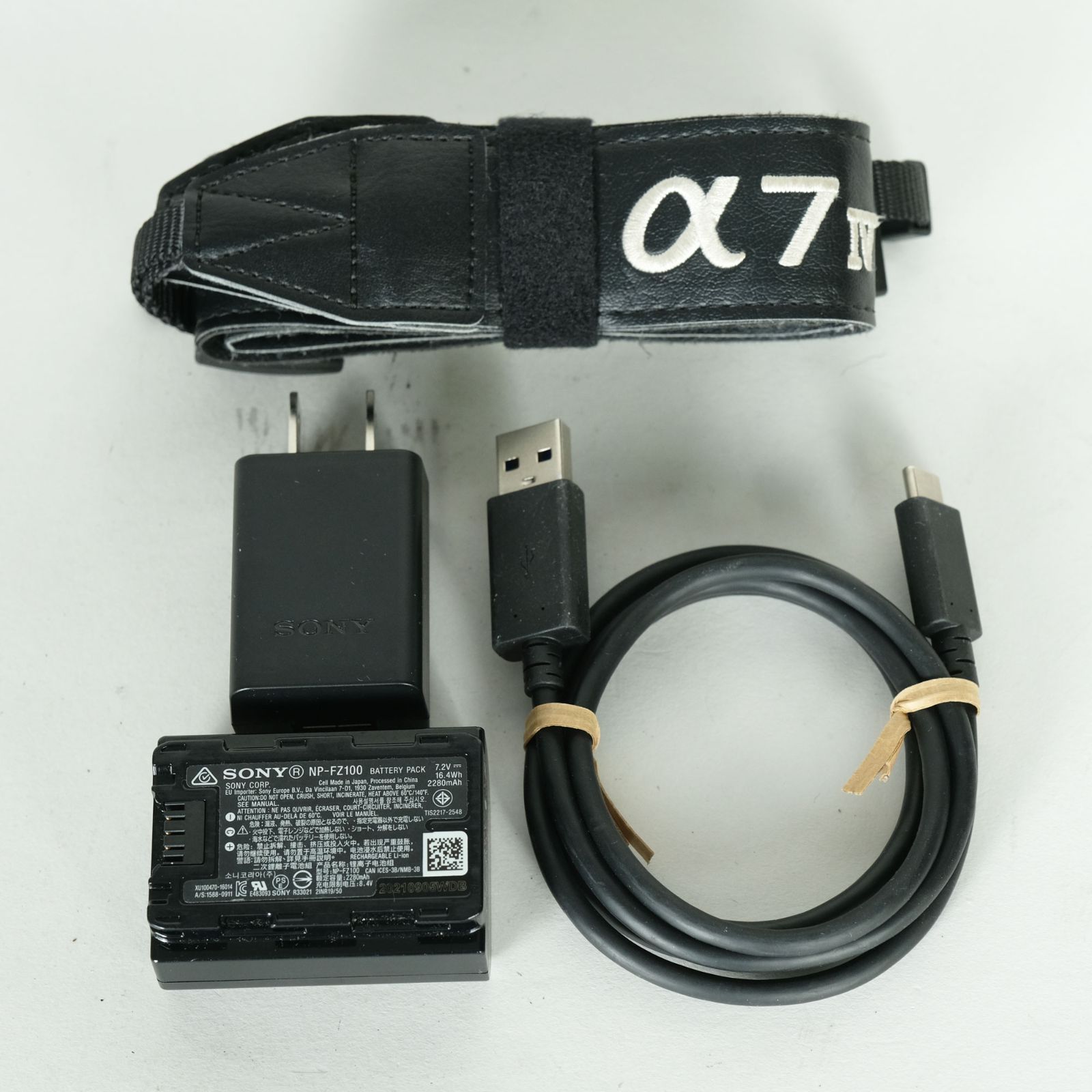  シャッター数139 380回 SONY α7 IV ILCE 7 M 4 ボディ Eマウント ミラーレス一眼 デジタルカメラ