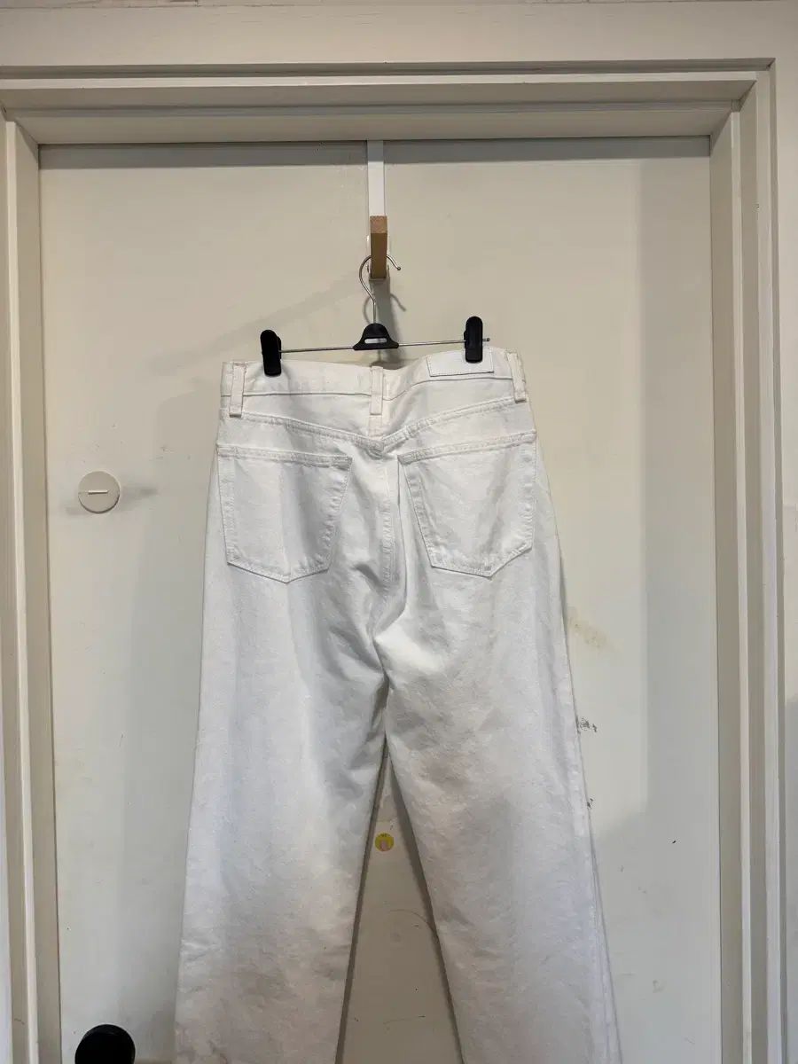 白 デニム