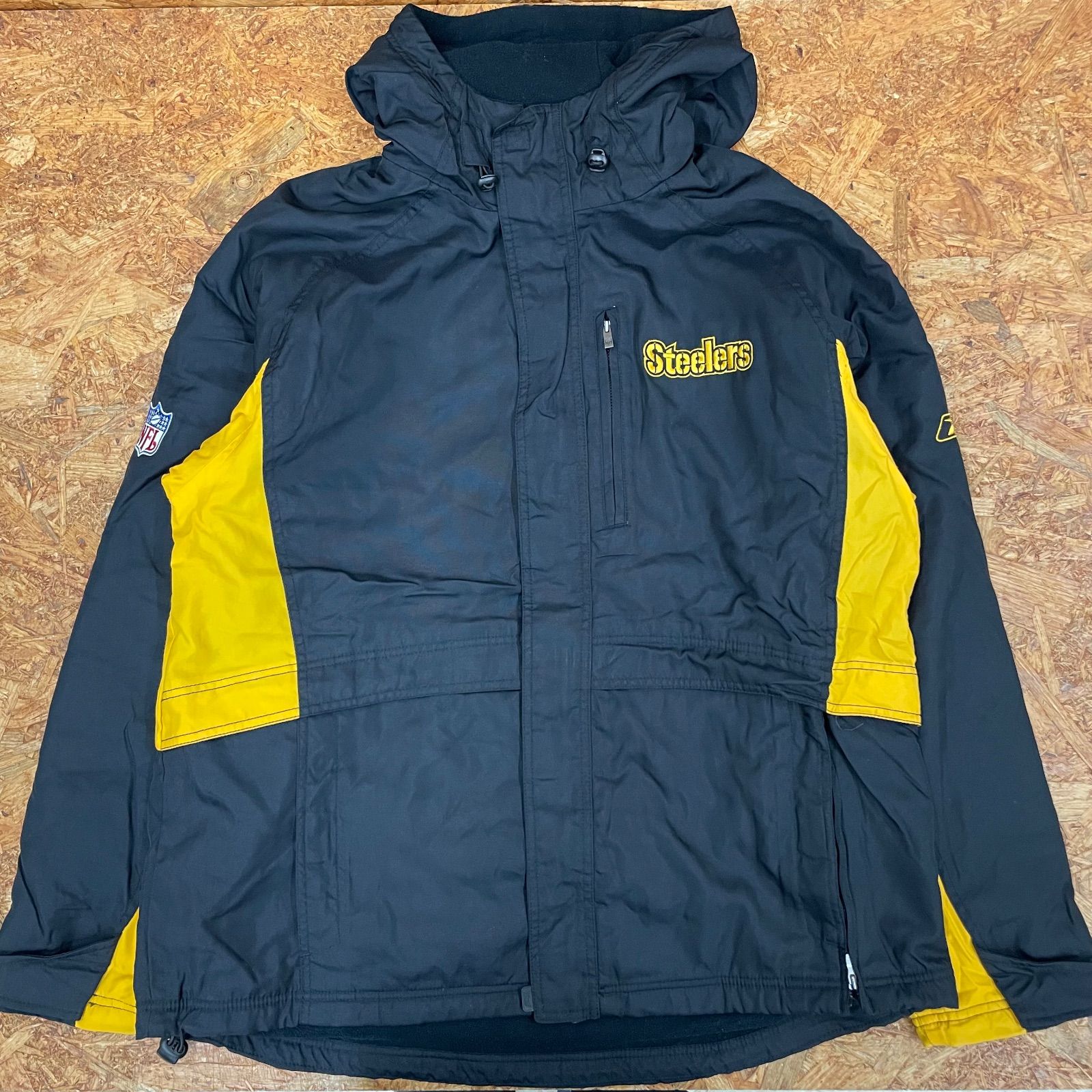 NFL オフィシャル Reebok PITTS BURGH STEELERS スポーツジャケット M