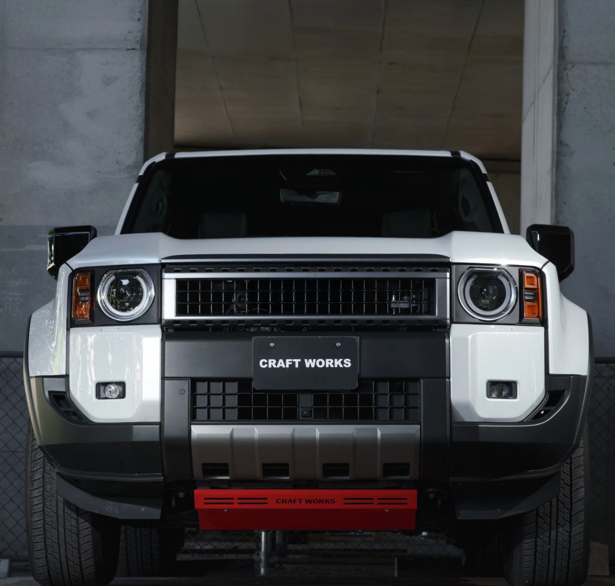 部品不足】A1556LCFSP ランドクルーザー 250 スキッドプレート 251230