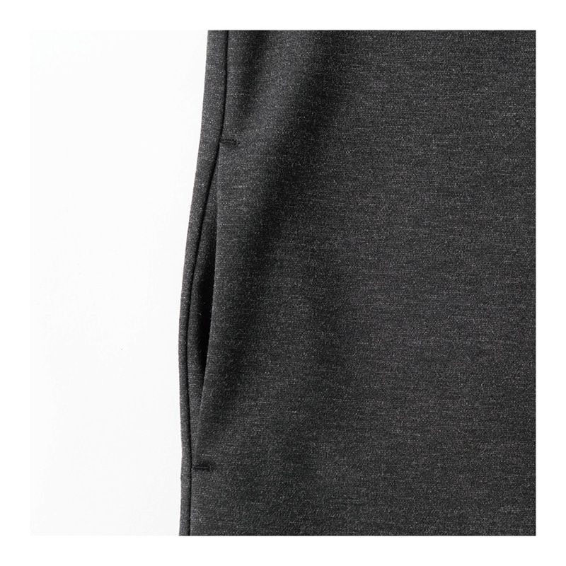 すっきりVネックストレッチワンピース