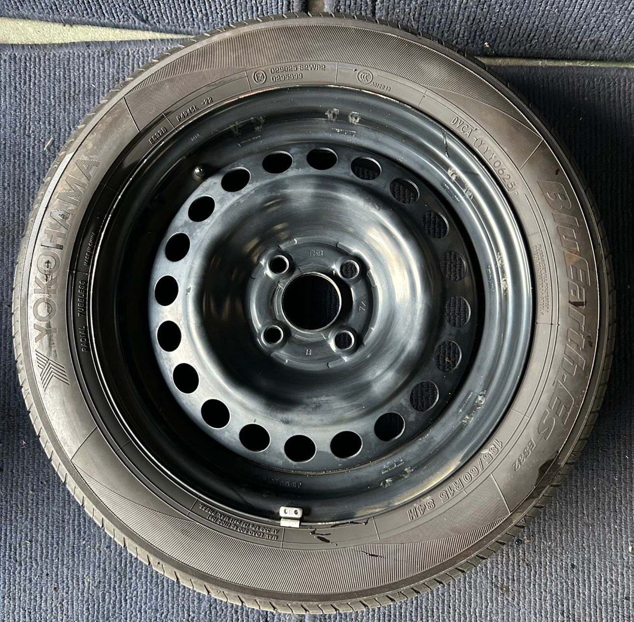 15インチ ホイール1本 6Ｊ PCD ハブ径 185 60Ｒ15 No 752