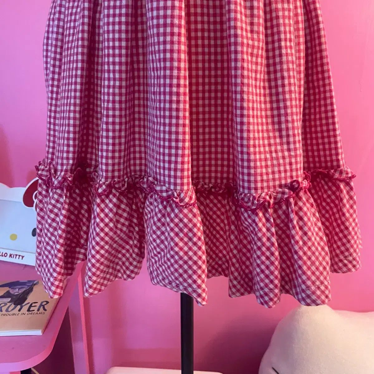 ピンクレース エンブロイダリー