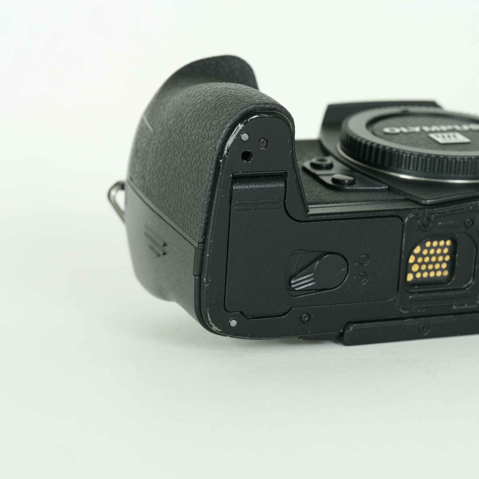  シャッター数39 950回 OLYMPUS OM D E M 1 Mark II ボディ マイクロフォーサーズマウント ミラーレス一眼 デジタルカメラ