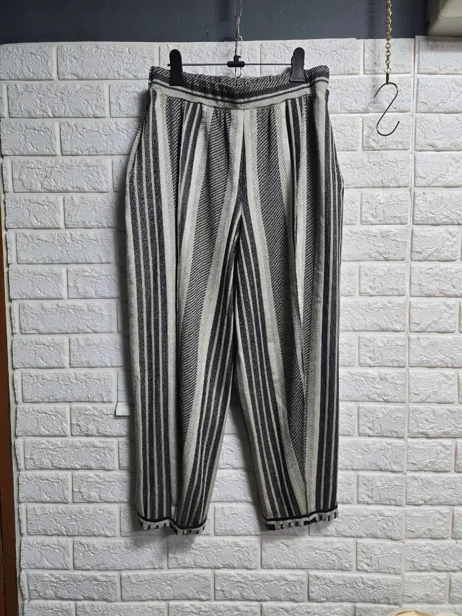 プリーツ プリーズ ストライプ パンツ 3