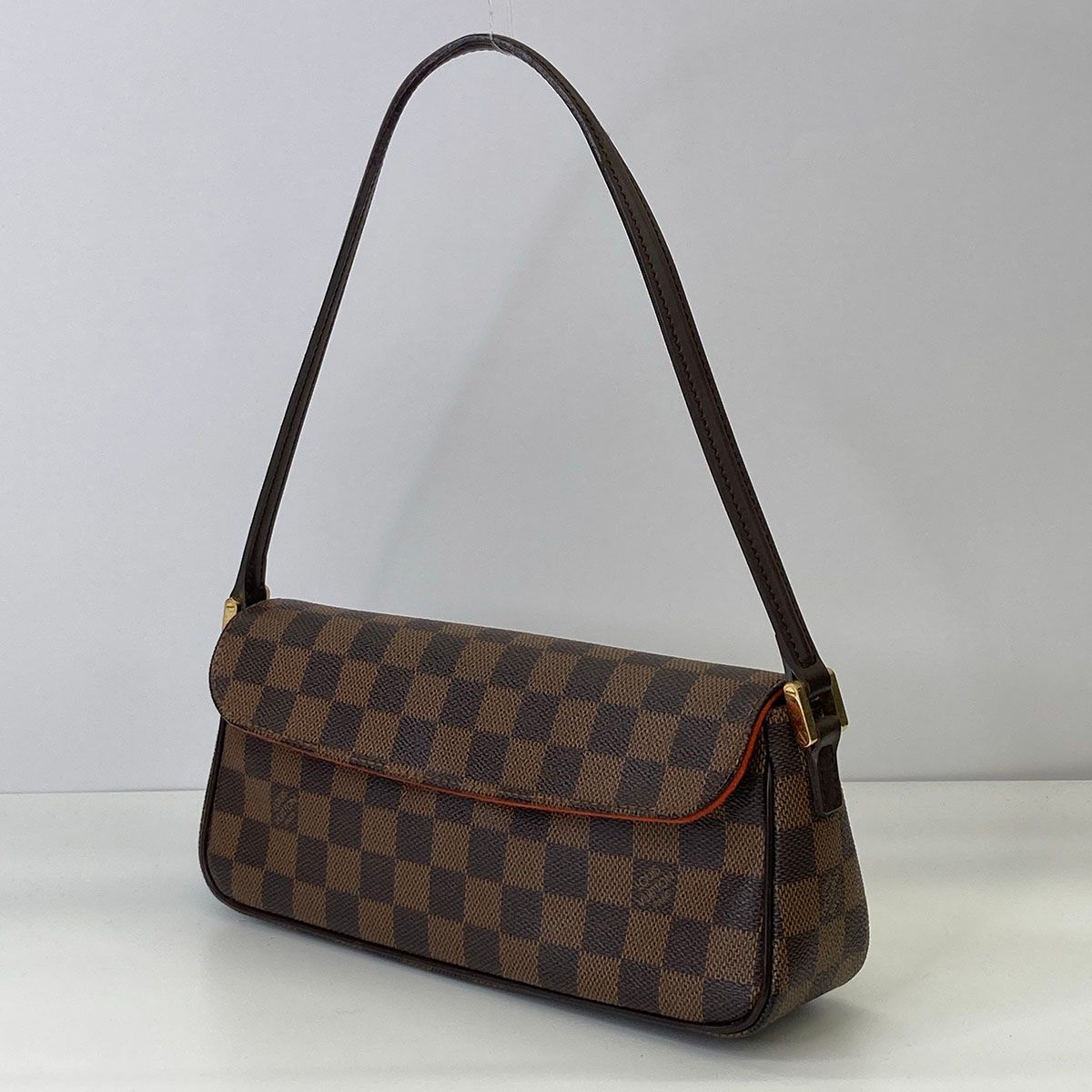 ルイヴィトン LOUIS VUITTON N51299  レコエーター  ハンドバッグ ダミエキャンバス レディース  中古 LOUIS VUITTON ルイ・ヴィトン ダミエ レコレータ ハンドバッグ N51299