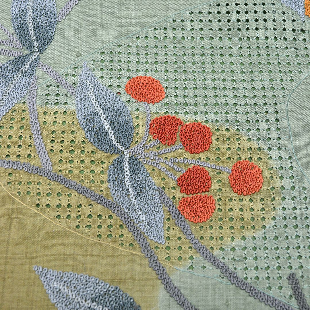  リサイクル 名古屋帯 お太鼓柄 カーキ色 植物 スワトウ刺繍 相良刺繍 8300 00009 名古屋帯 帯