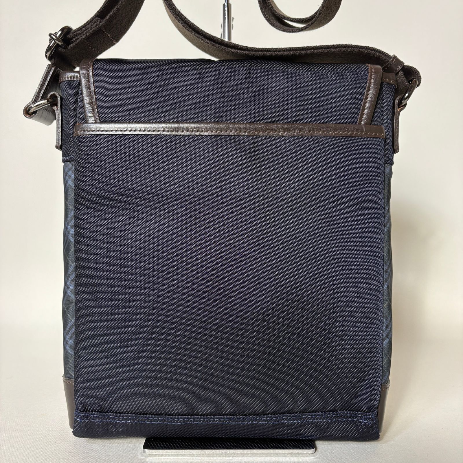 2512-210｜美品｜バーバリー ショルダーバッグ ダークブラウン 