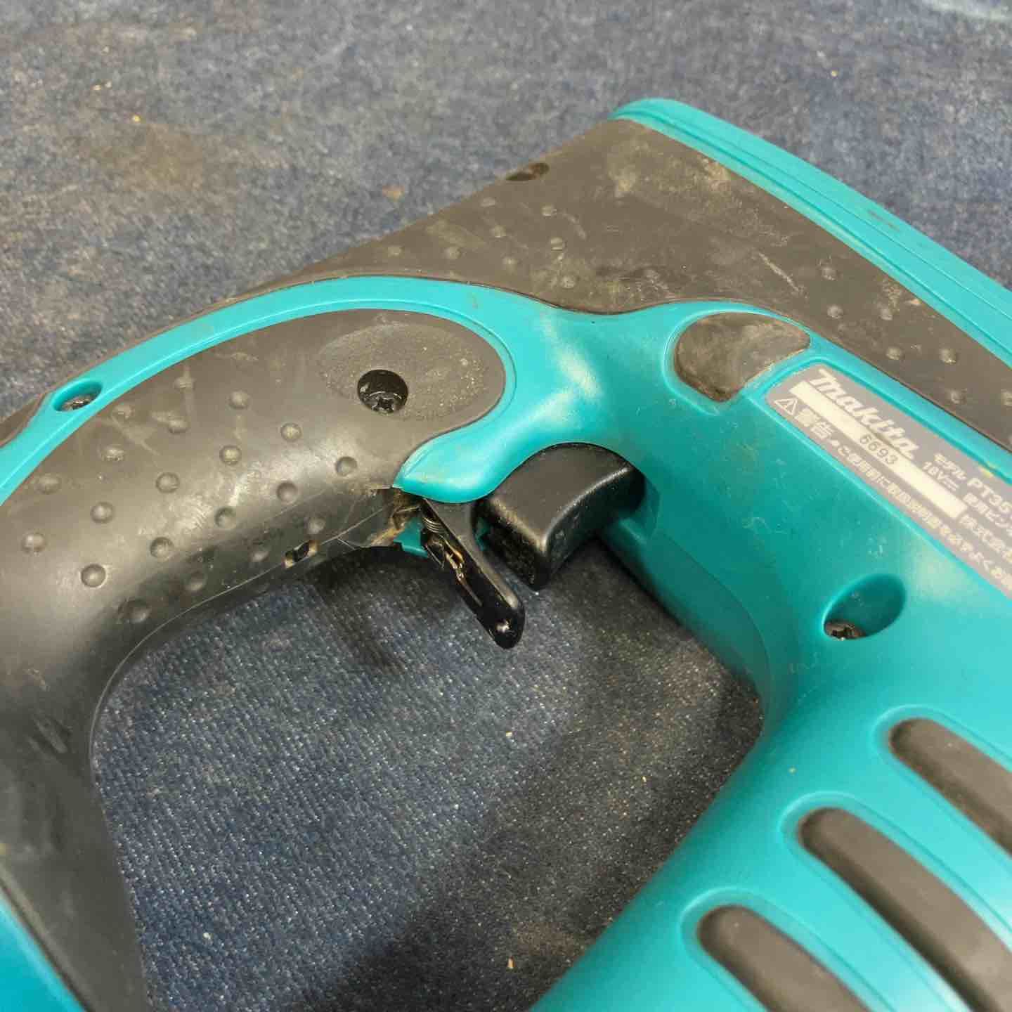 makita コードレスピンタッカ