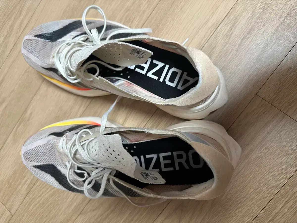  アディダス プロ3 ランニングシューズ 登山靴 トレッキングシューズ アウトドアシューズ