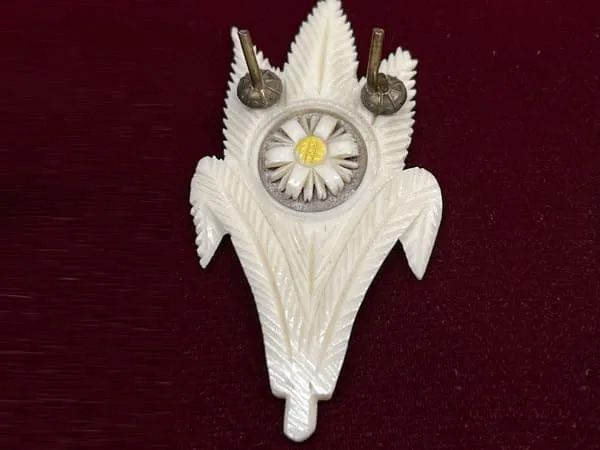 スイス製 アンティーク骨製ミニチュア壁掛け