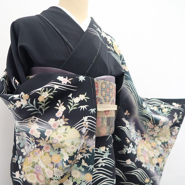 ❁tomihisa❁新品 吉澤友禅 お仕立て上がり品 金駒刺繍 雪輪 着物 正絹