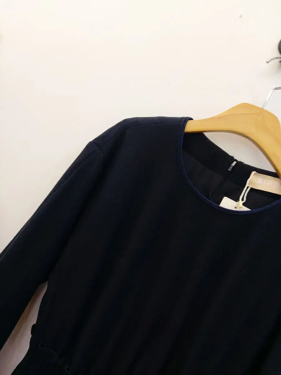 ネイビウール ONE