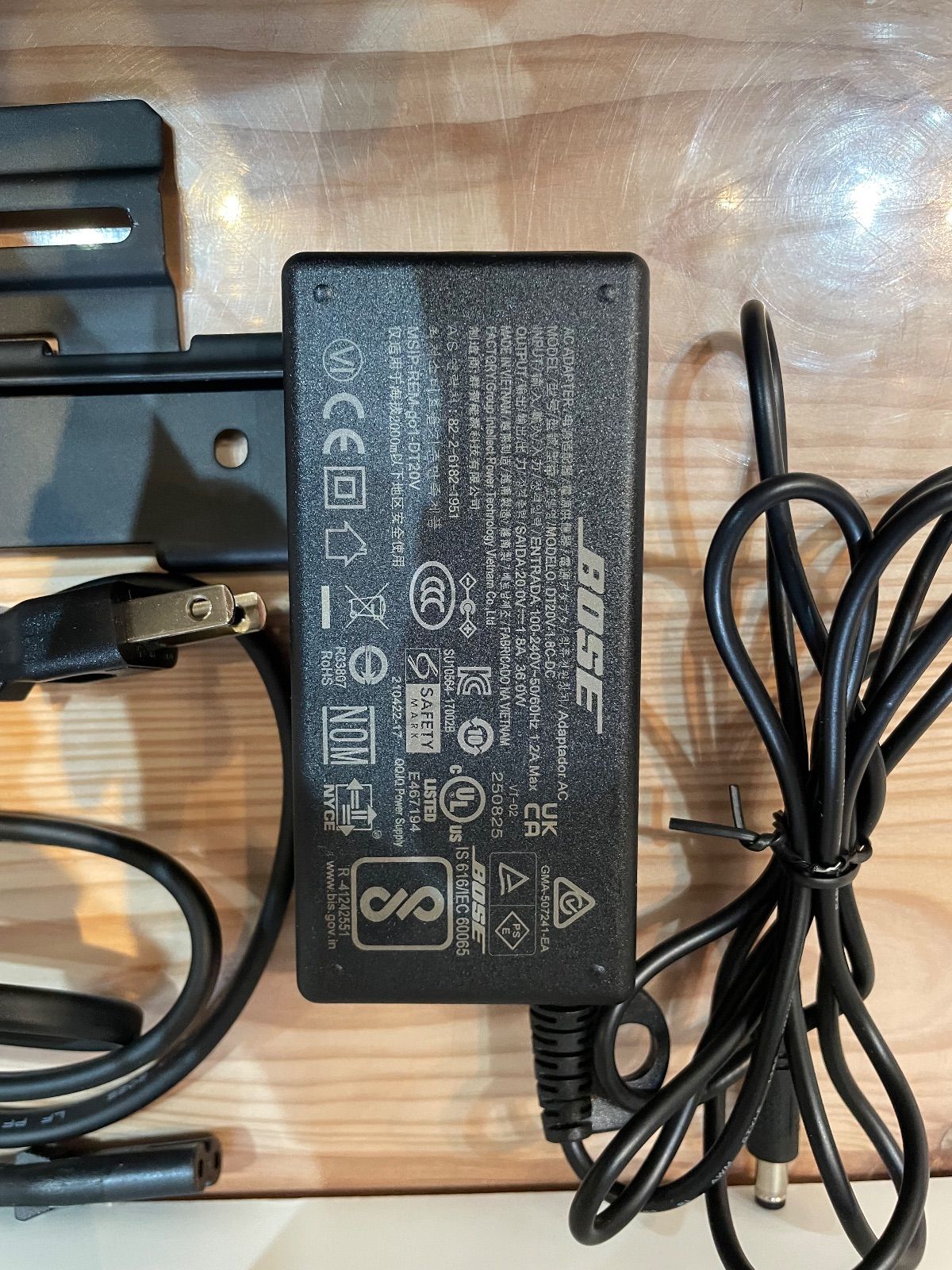 ワイヤレススピーカー