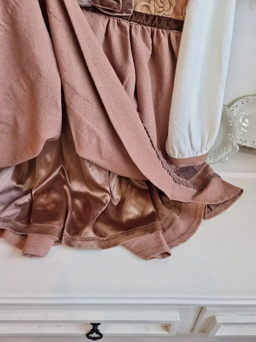 オフショルダー ONE