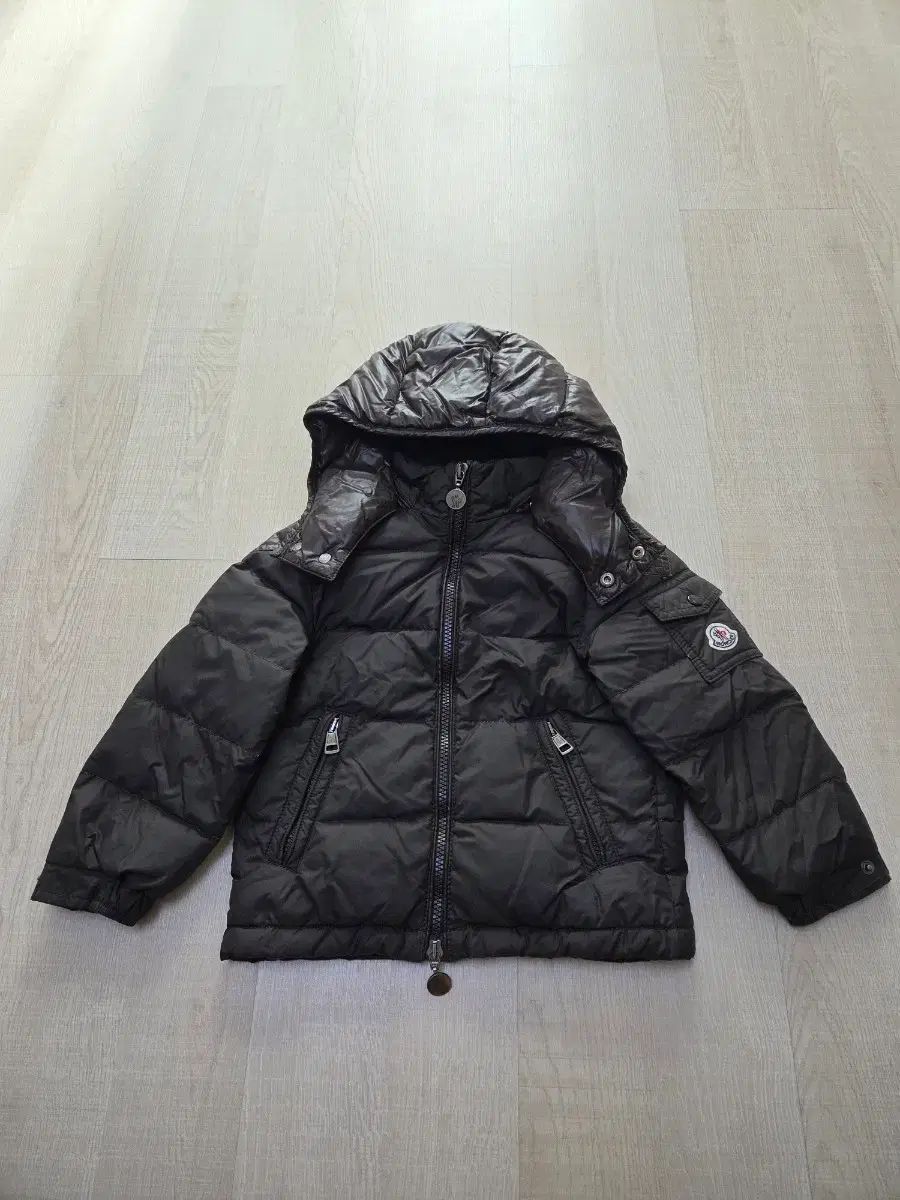 3 Y モンクレールキッズ ダウン アウター