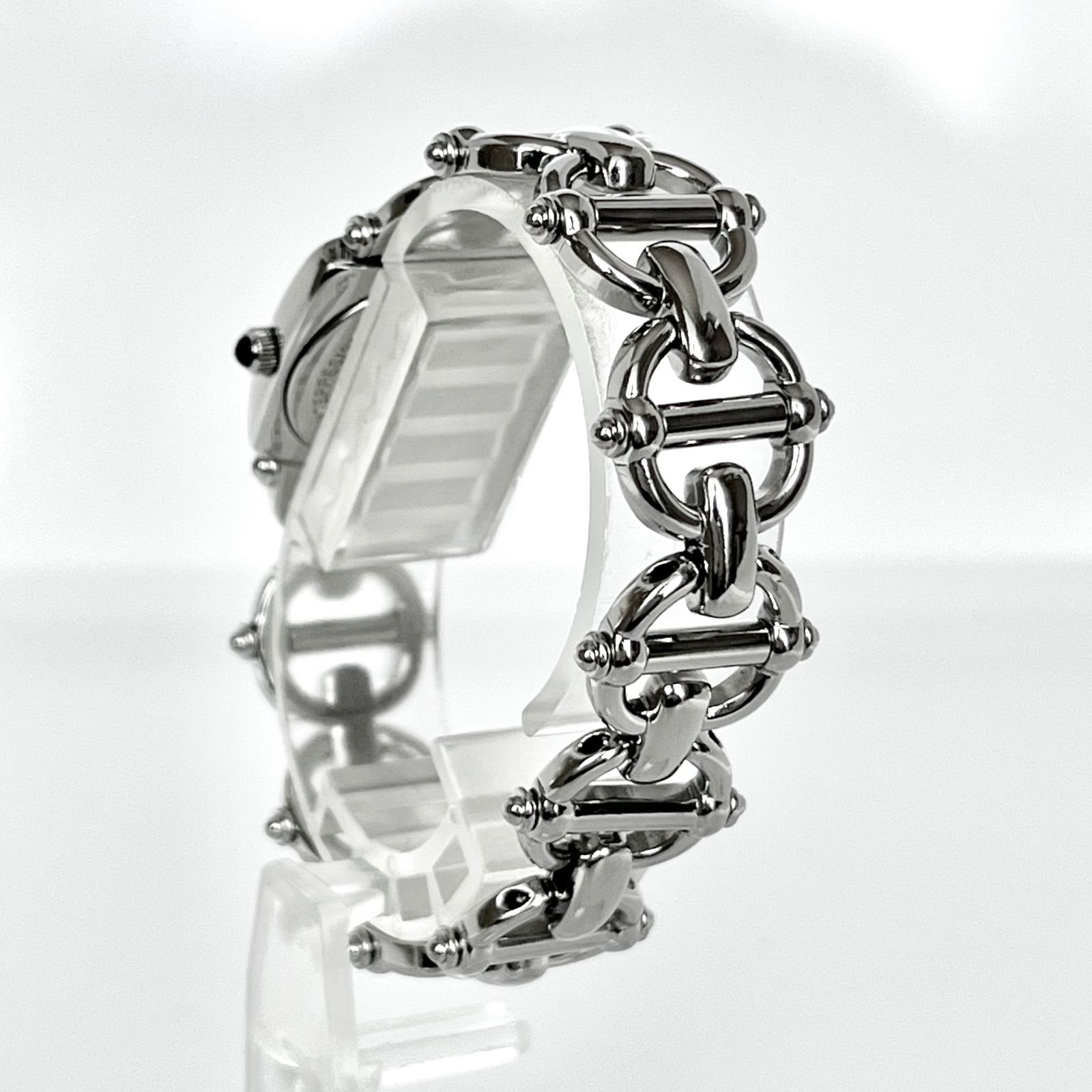 グッチ 6400L レディース 腕時計 磨き済み 美品】GUCCI 電池新品