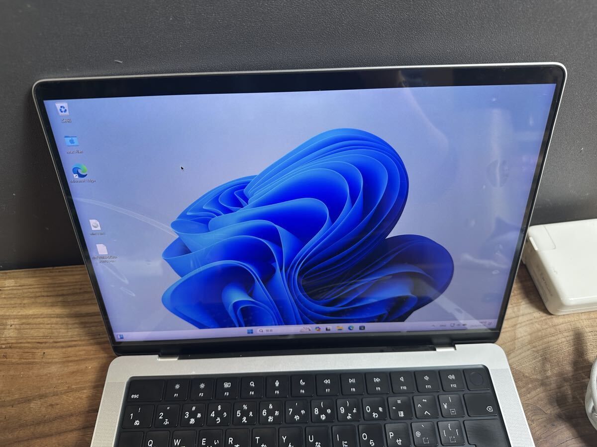 美品 Macbook Pro 2021 14インチ Windows 11 Pro Amazon.com: 2021 Apple MacBook Pro (14-inch, M1 Pro chip with 10