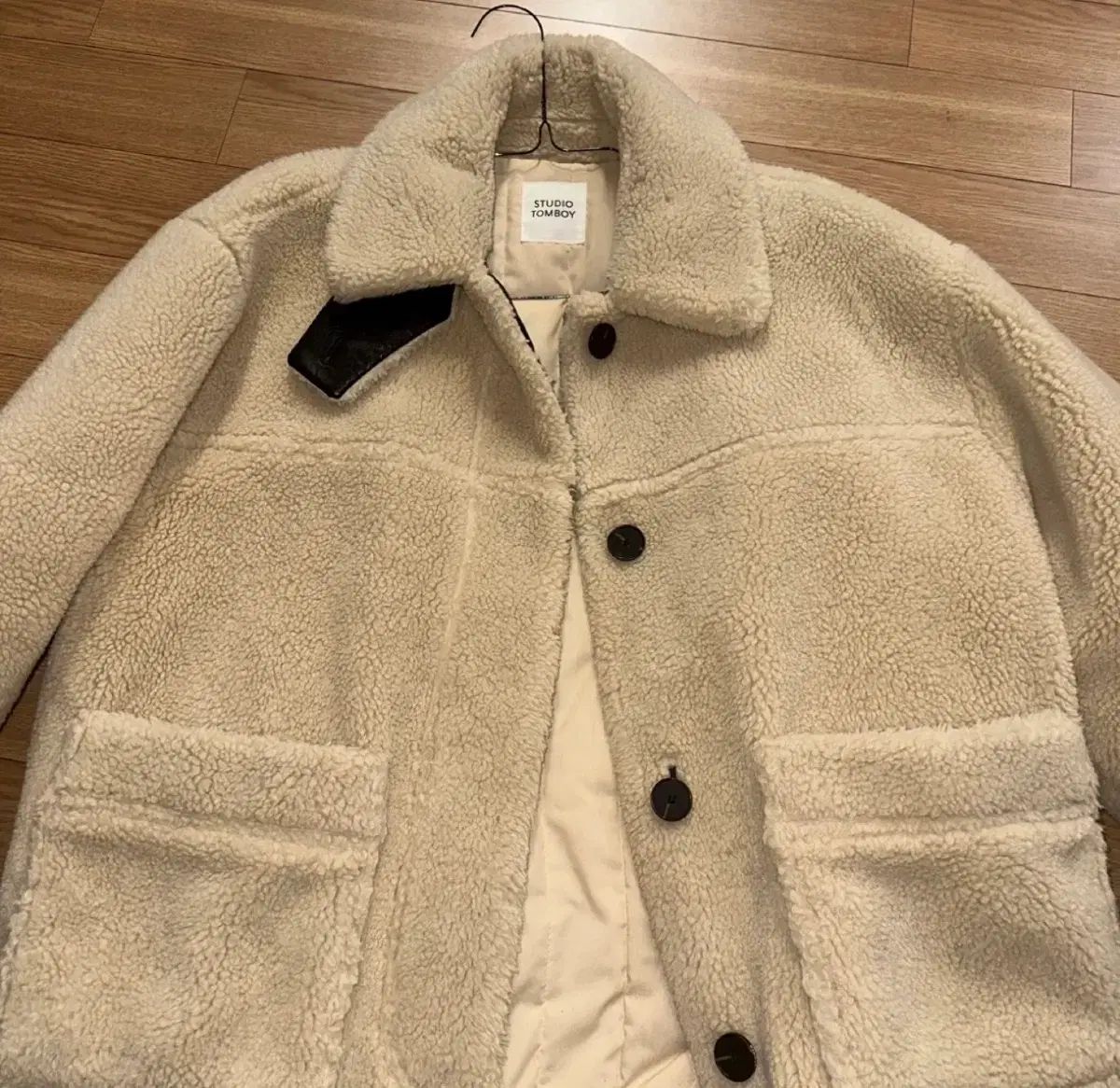 STUDIO TOMBOY スタジオトムボーイ ムートン