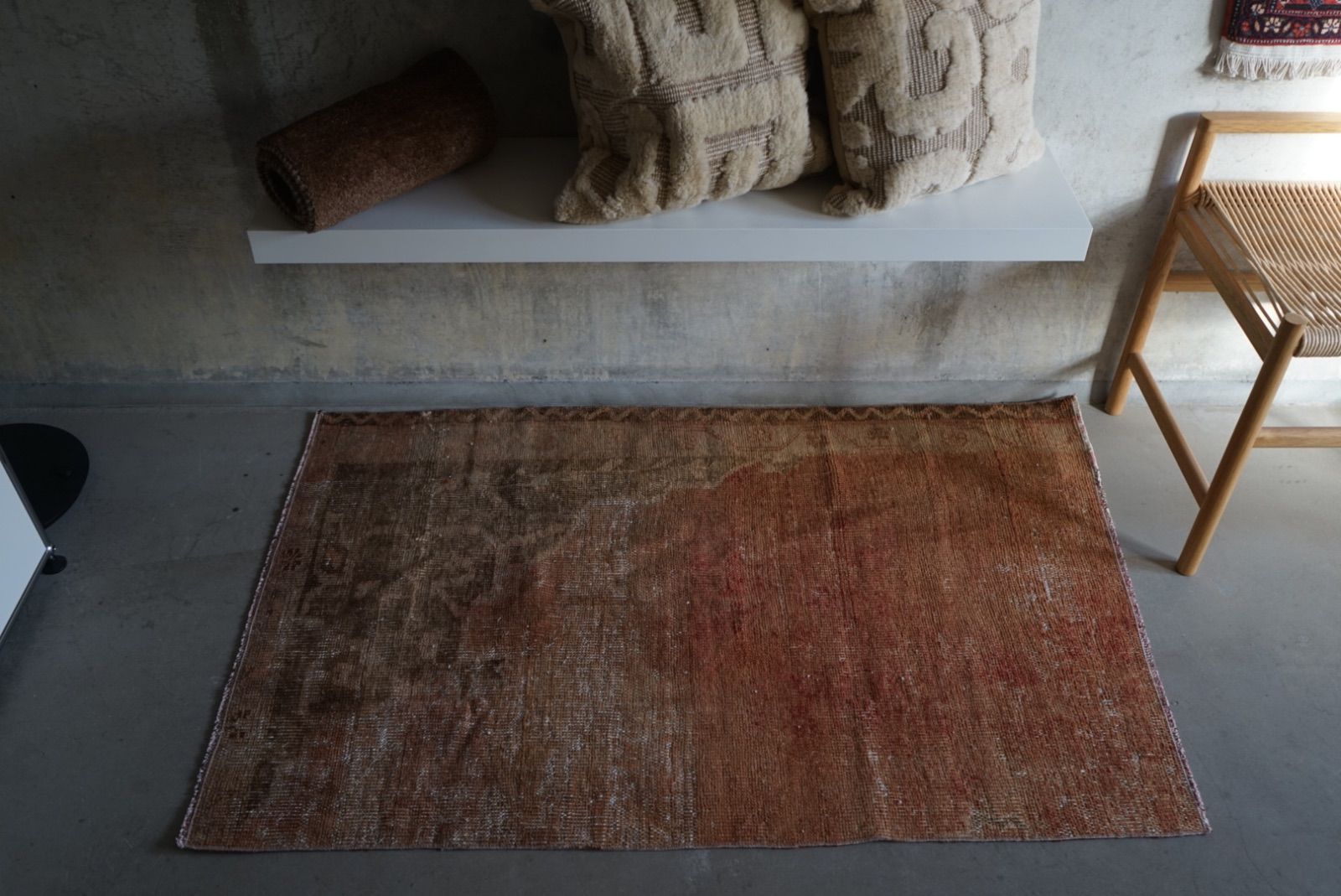 ヴィンテージラグ トルコ ウシャク オレンジ 1970年代 129 × 81 cm No