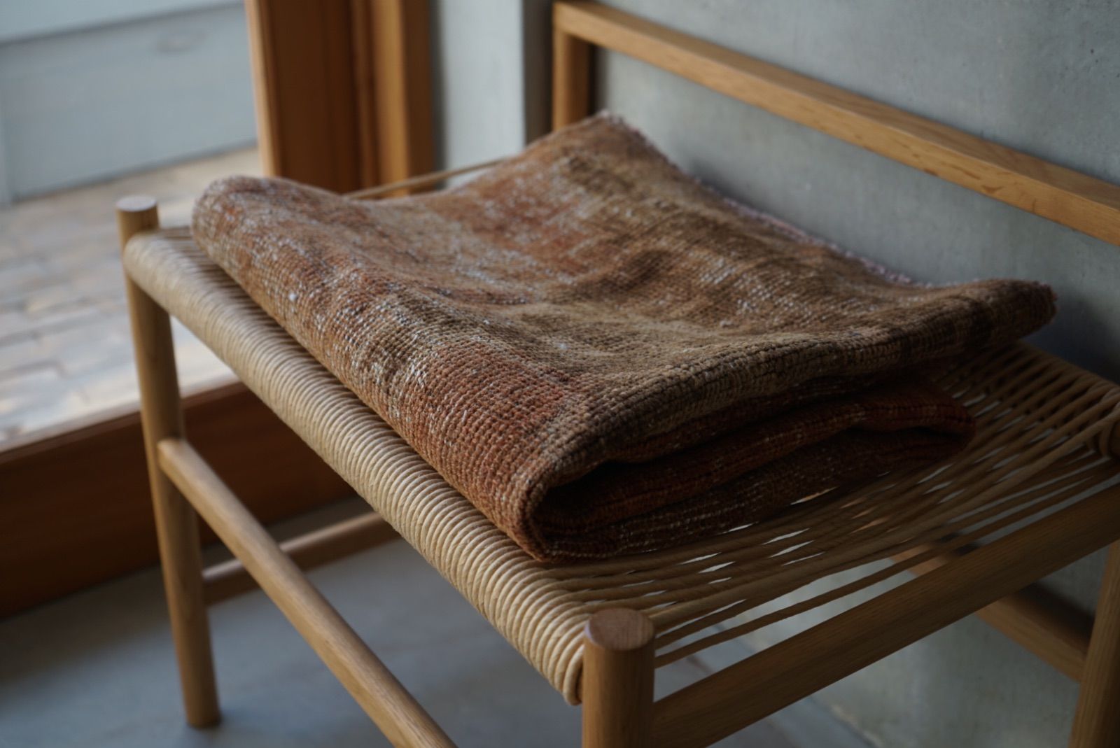 ヴィンテージラグ トルコ ウシャク オレンジ 1970年代 129 × 81 cm No