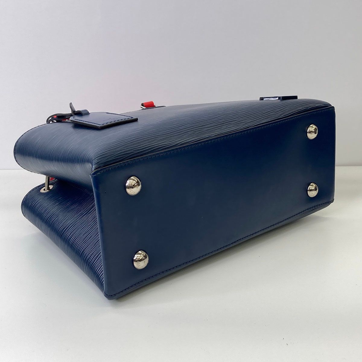 LOUIS VUITTON ルイ・ヴィトン エピ クレベールPM ハンドバッグ M53512