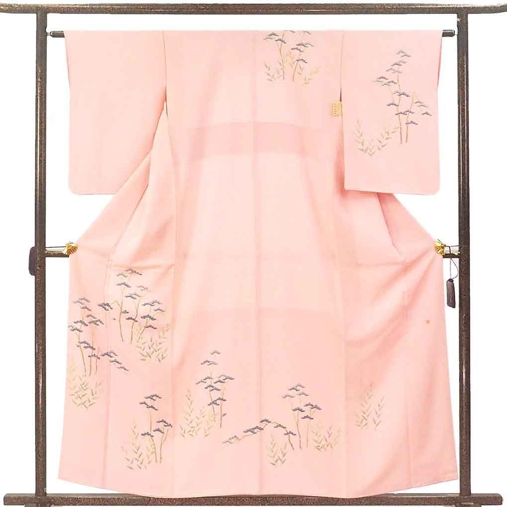 訪問着 身丈159 cm 裄63 前幅22 5 後幅29 袖丈56 袖幅32 レディース 袷 松 裄Mサイズ 秋冬春用 正絹 シルク ピンク 作家もの リメイク リユース リサイクル 呉服のきくや