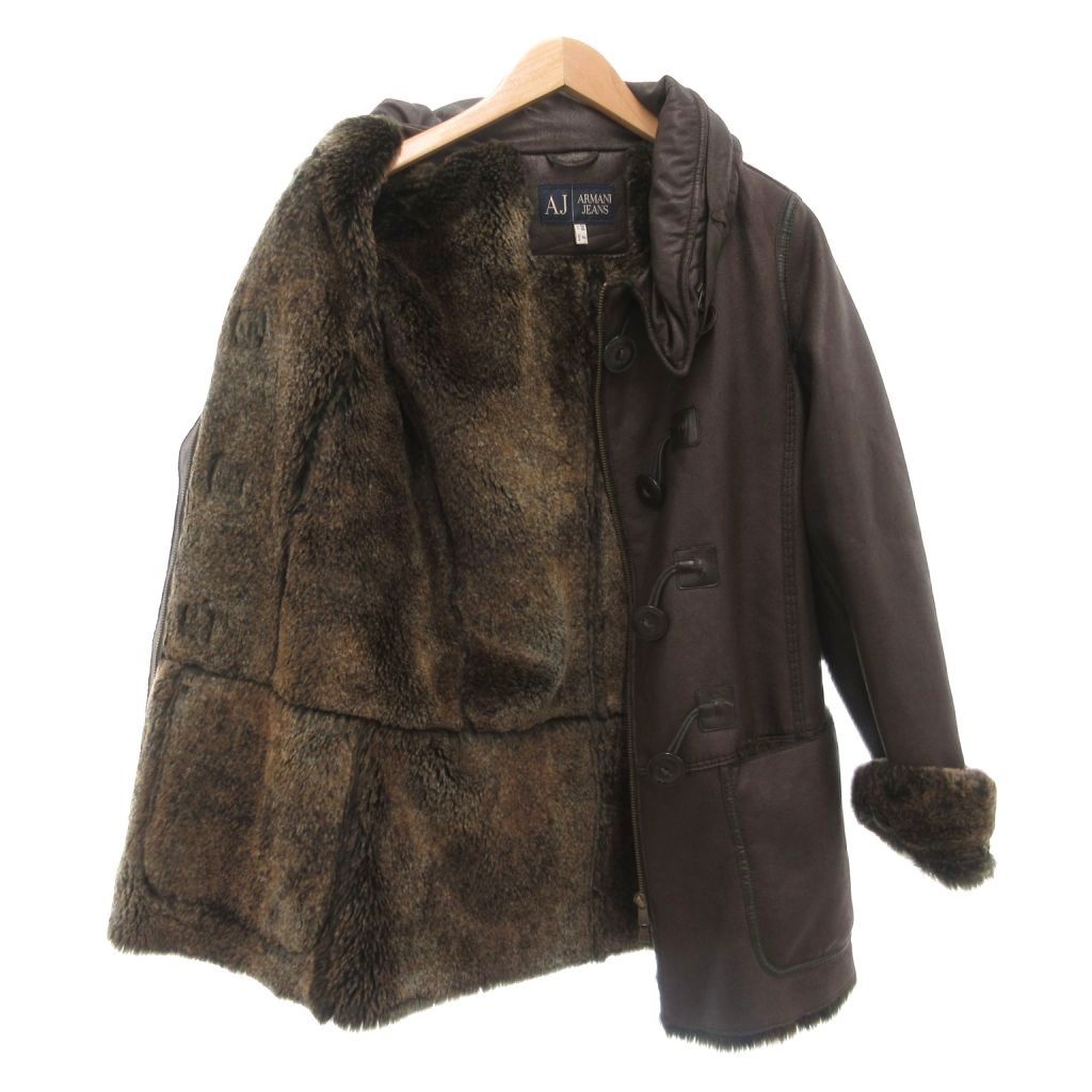 ダークブラウン