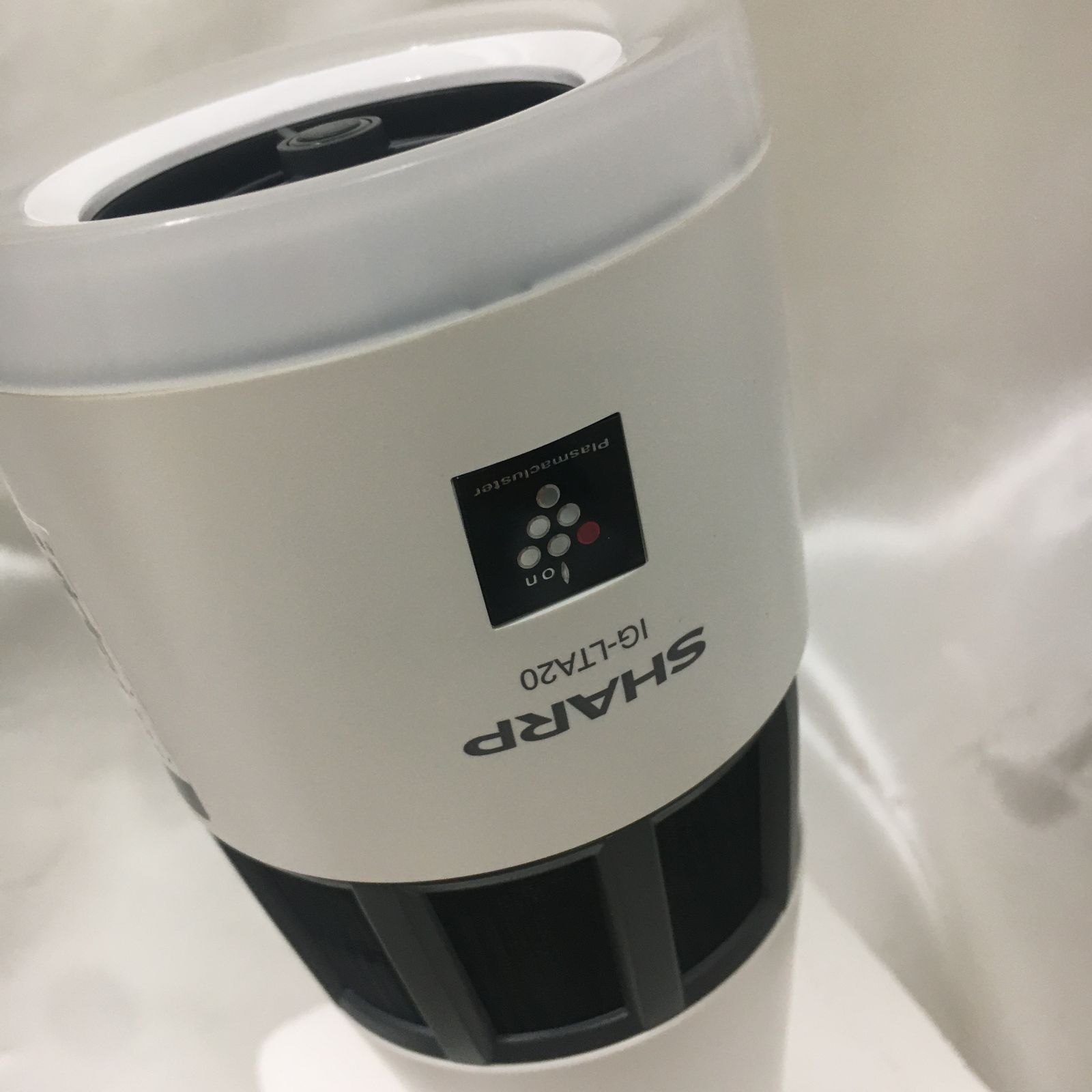 三沢店68-19-0106] プラズマクラスターイオン発生器 SHARP IG-LTA20-W