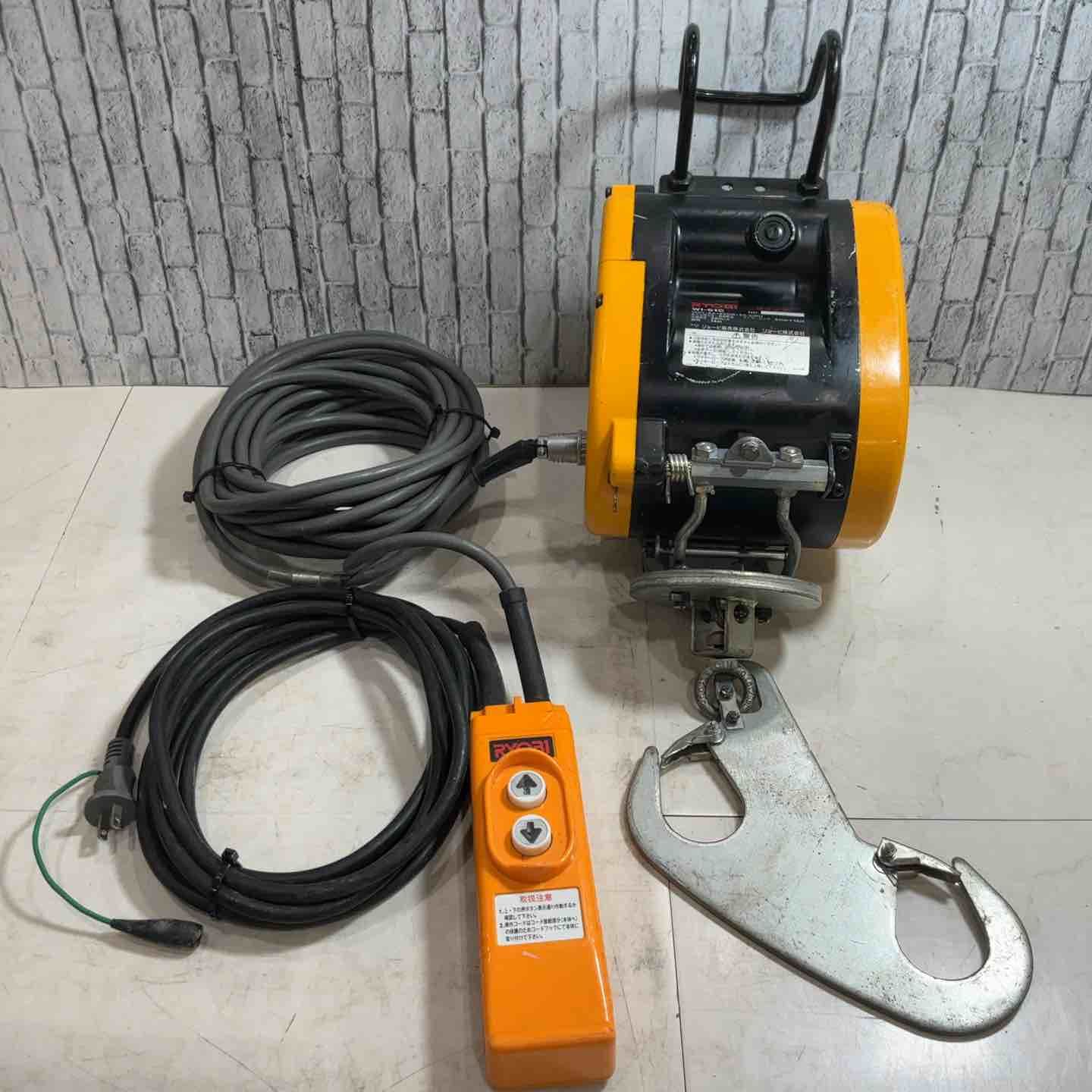 リョービ RYOBI 小型ウインチ WI-61 CDX Φ4 mmｘ15ｍ