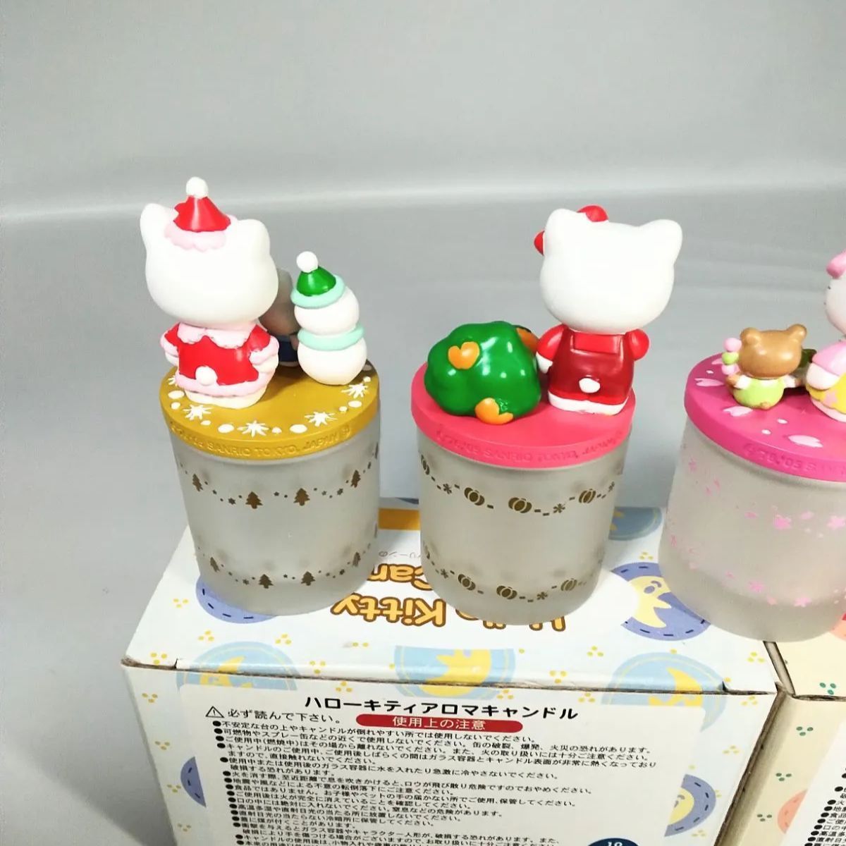 ハローキティアロマキャンドル キャラクター人形(蓋)5個、ガラス容器5