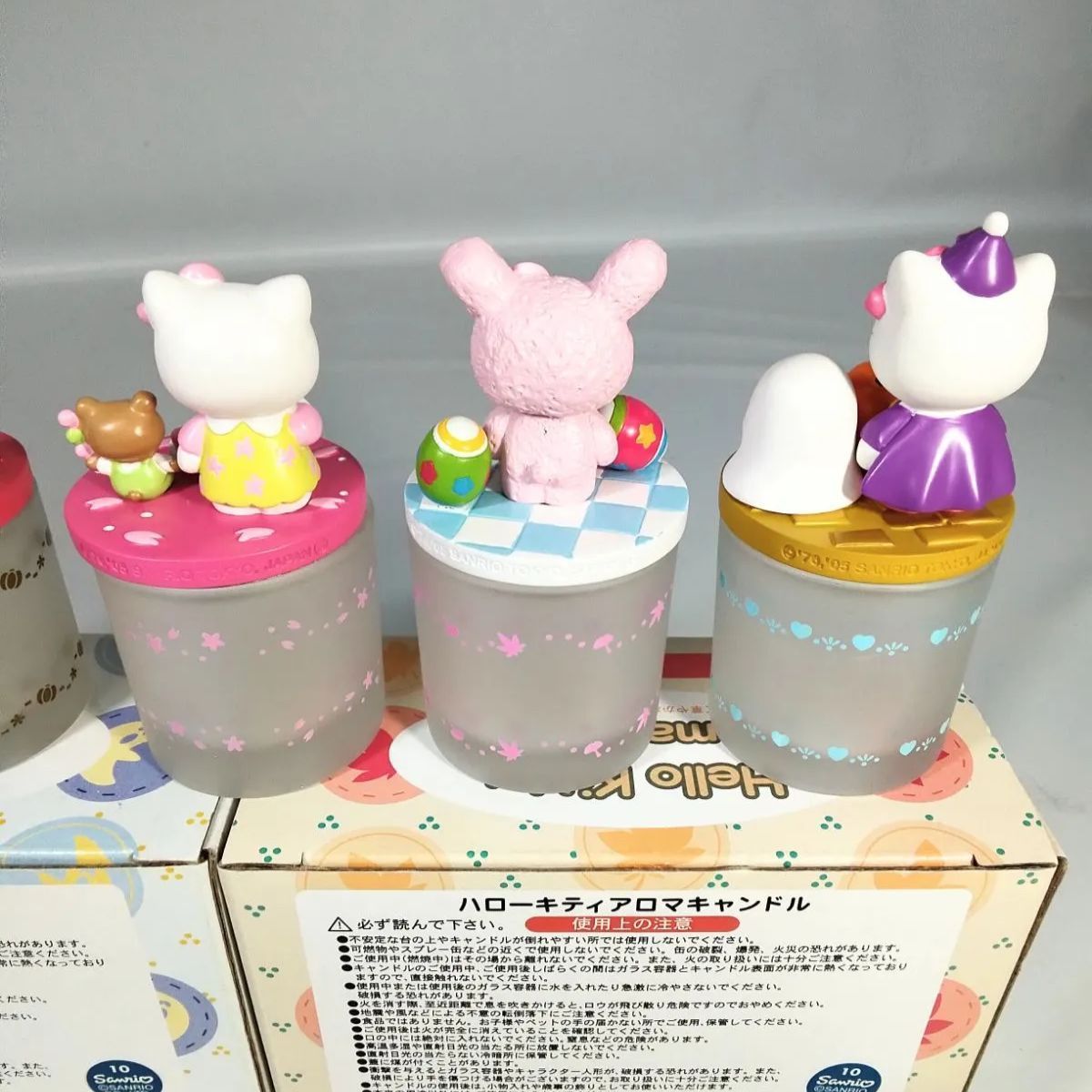 ハローキティアロマキャンドル キャラクター人形(蓋)5個、ガラス容器5
