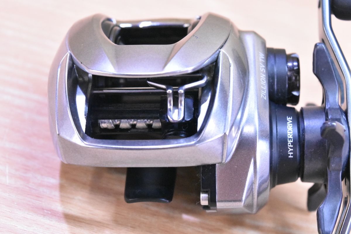 ダイワ 21 ジリオン SV TW 1000 HL ベイトリール DAIWA ZILLION バスフィッシング バス釣り ブラックバス 等