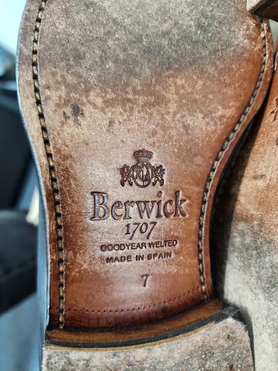 Berwick バーウィック 1707 4476 Gris色 カラー 赤底 ローファー サイズ7