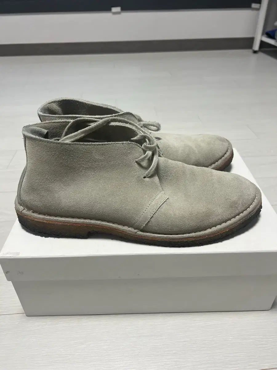 grds ブルーチャー 10 スウェード ミルク 42 5