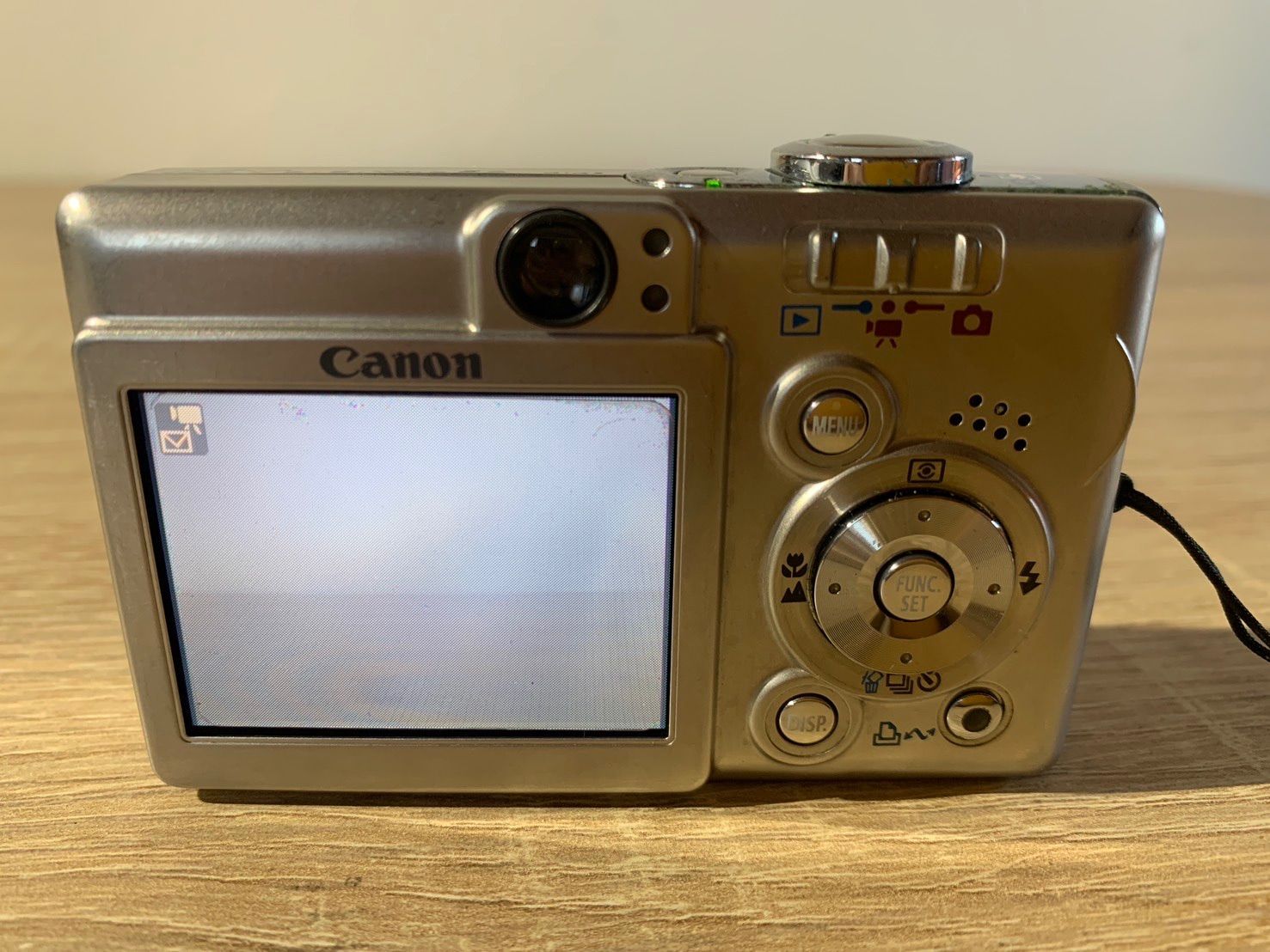 7513 Canon IXY DIGITAL 50 シルバー デジカメ ジャンク品 - メルカリ