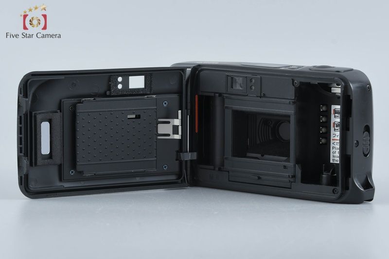 コンパクトフィルムカメラ