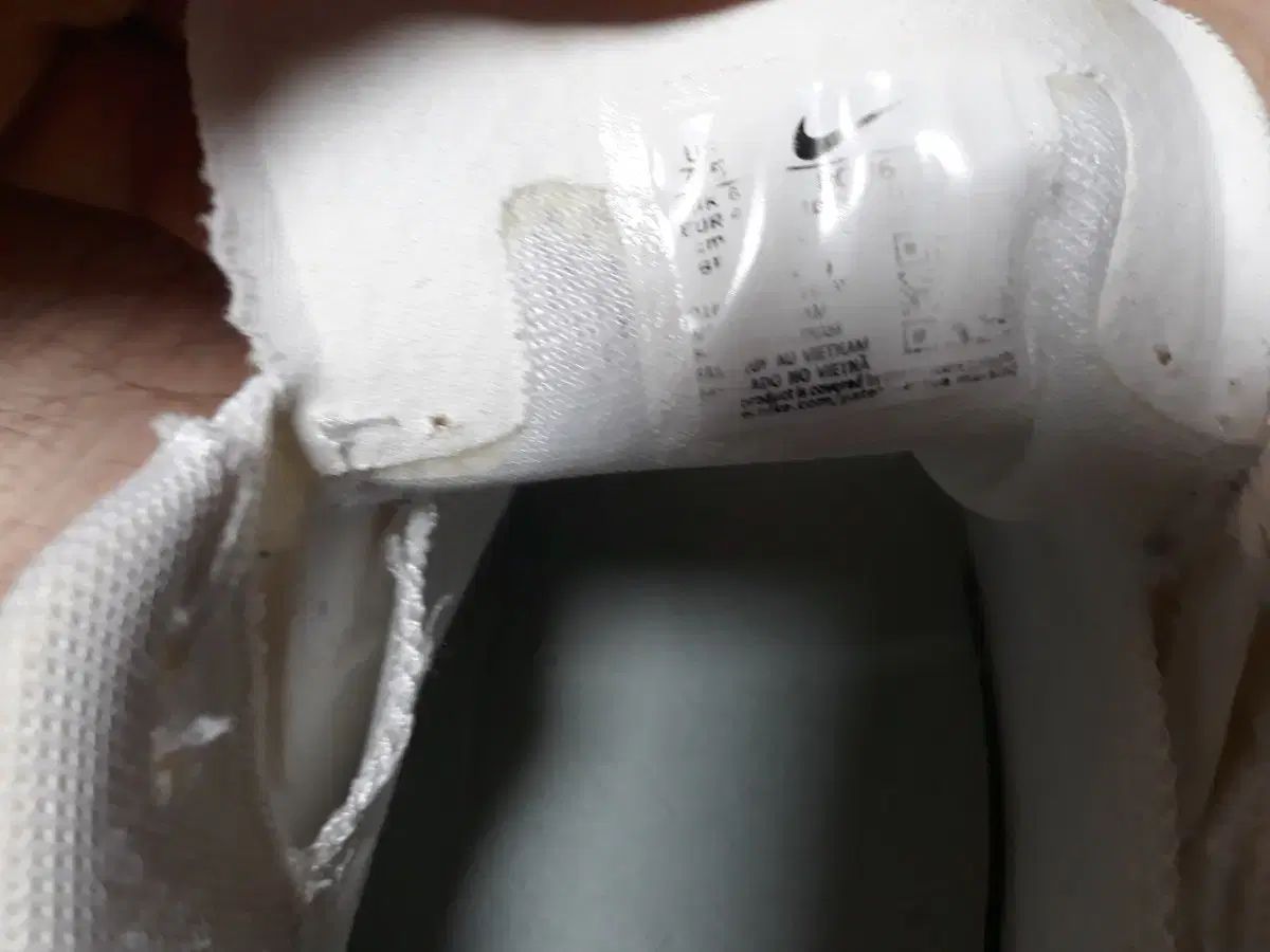  255 NIKE ナイキ ペガサス37 バイオレット ランニングシューズ bq 9646-103 ヘッドライト サンダル 登山靴 トレッキングシューズ アウトドアシューズ