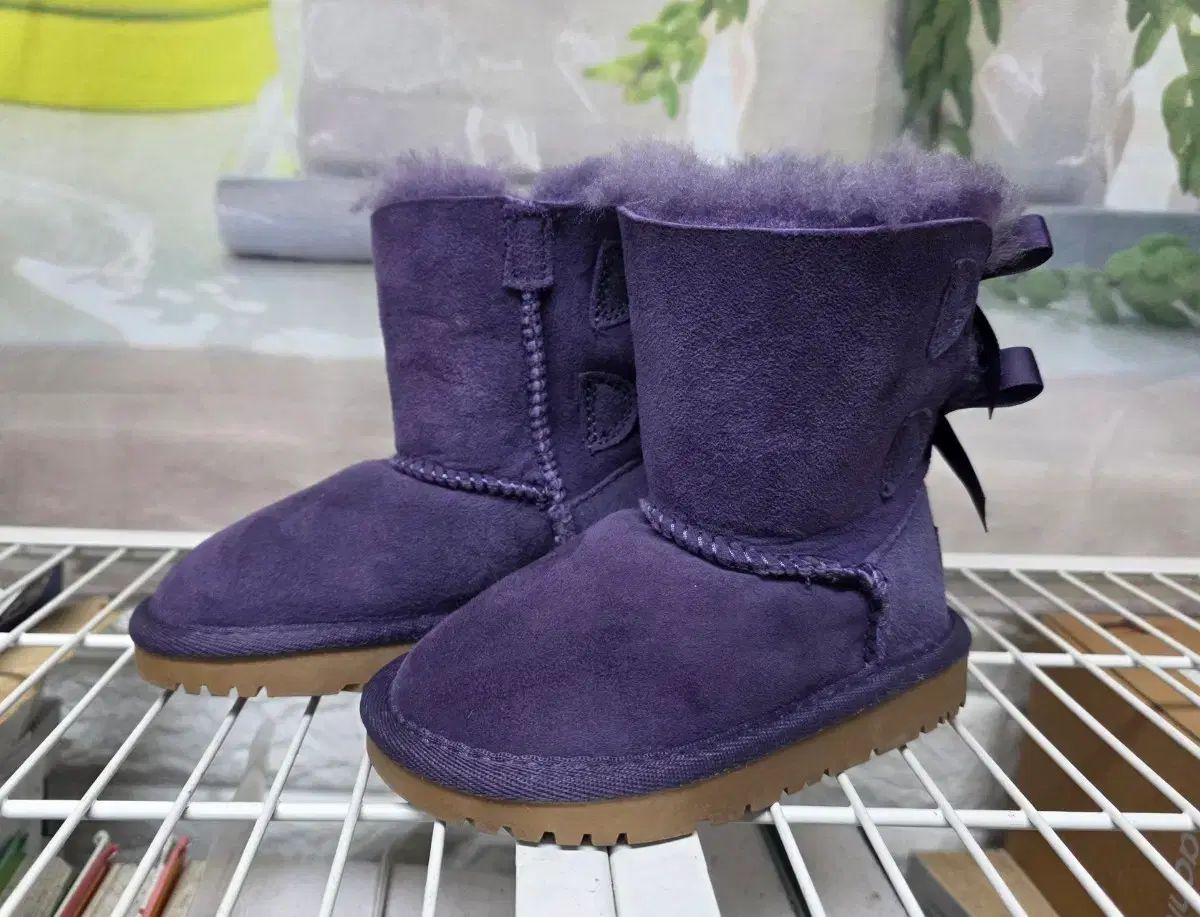 オーストラリア製 アグ キッズブーツ 150 オッズウェア LB 61