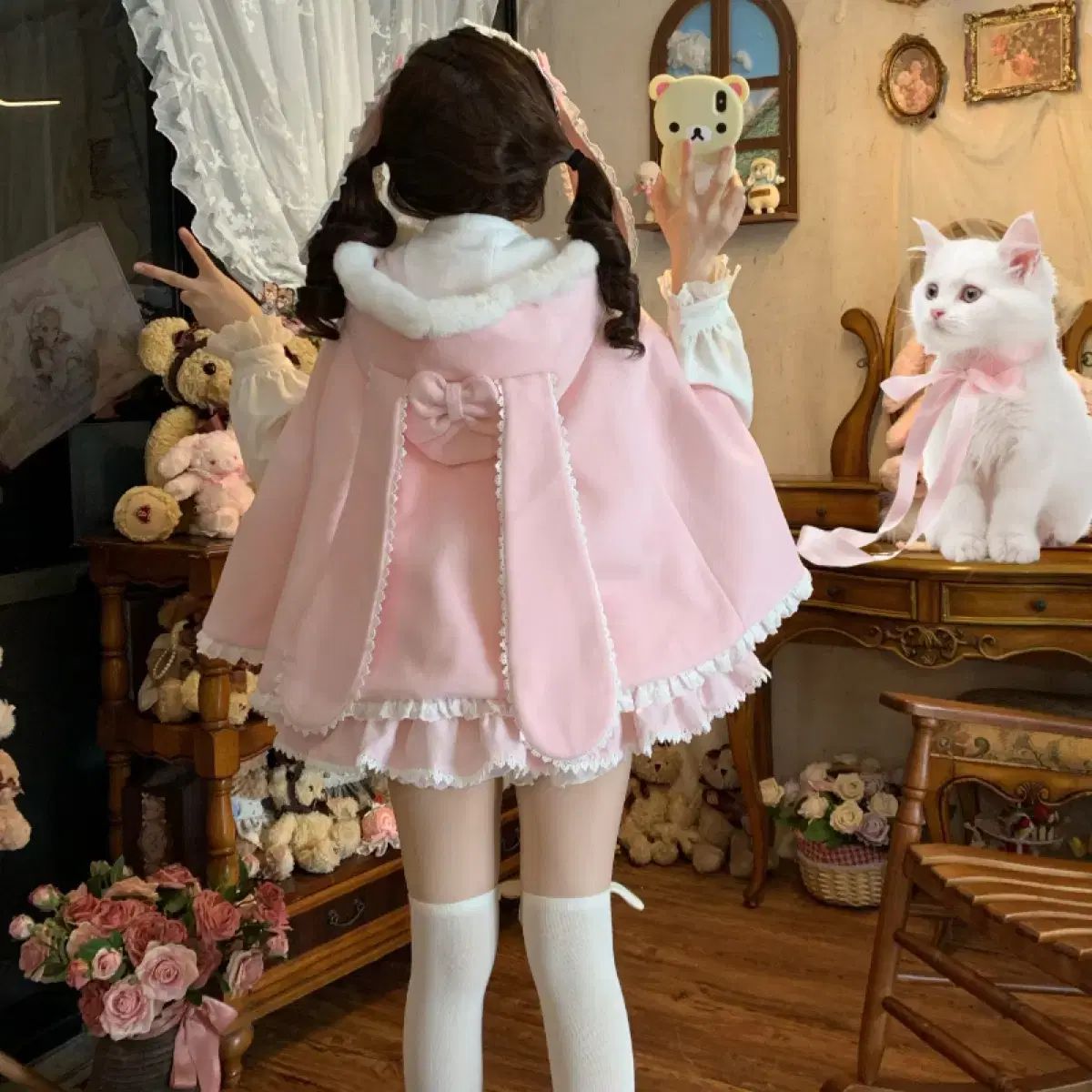 ロリータ スタイル うさぎ 耳 ケープ ダブル 保温 素材 デザイン 2 COLOR