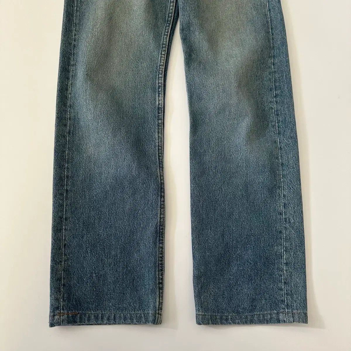 リーバイス バレンシア工場