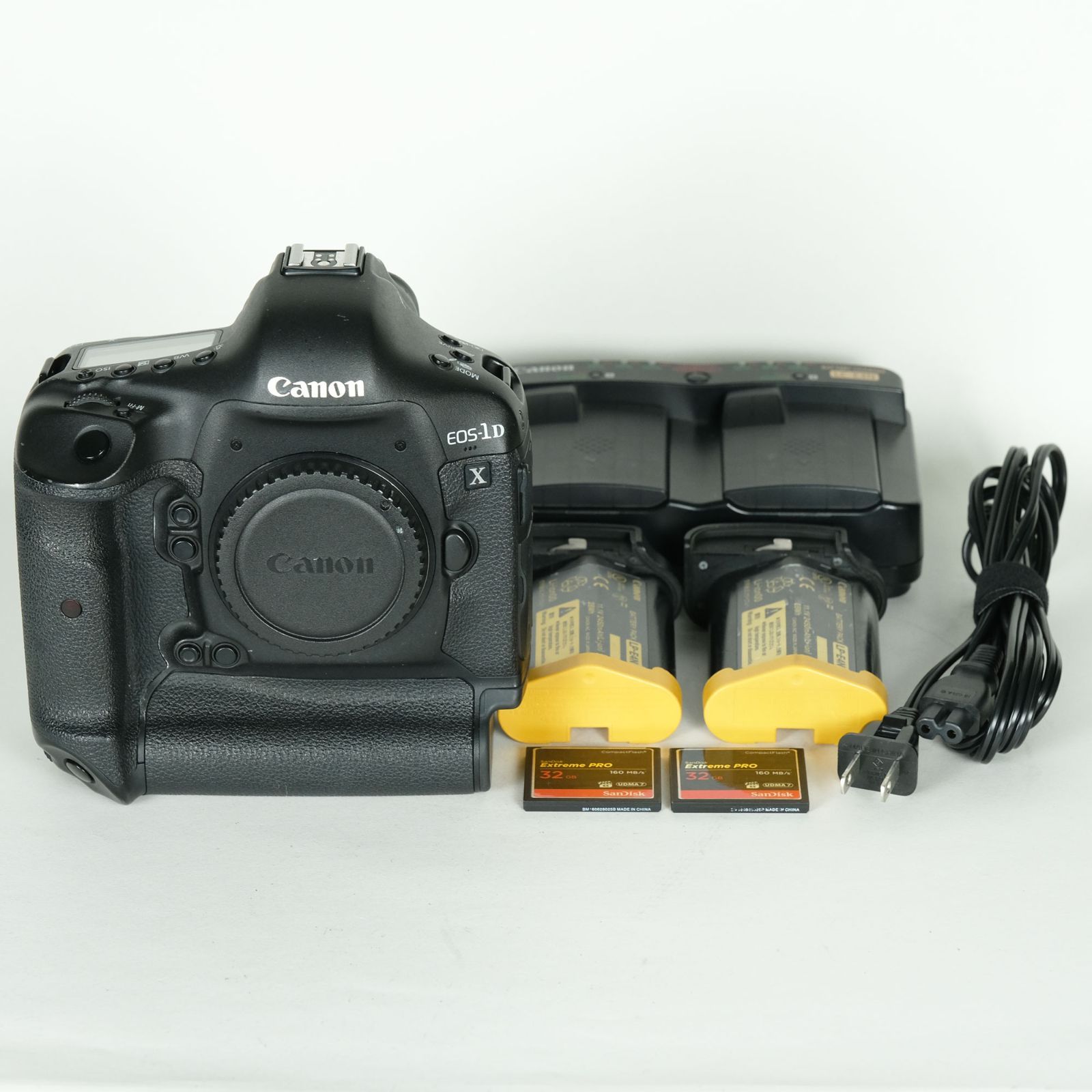 並品 バッテリー CFカード 付 Canon EOS 1 D X EFマウント