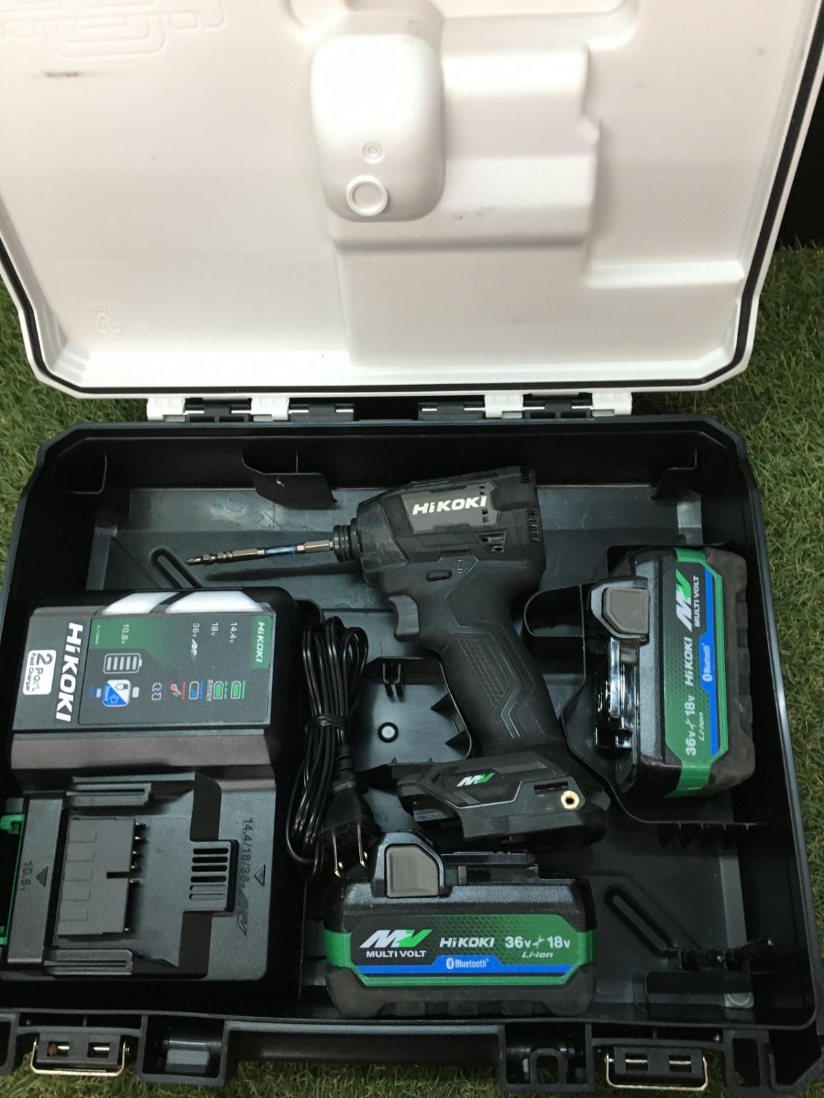 品 0906 36 vコードレスインパクトドライバ ストロングブラック Bluetooth 2 5 Ahバッテリx 充電器 ケース付 WH DD XHBSZ