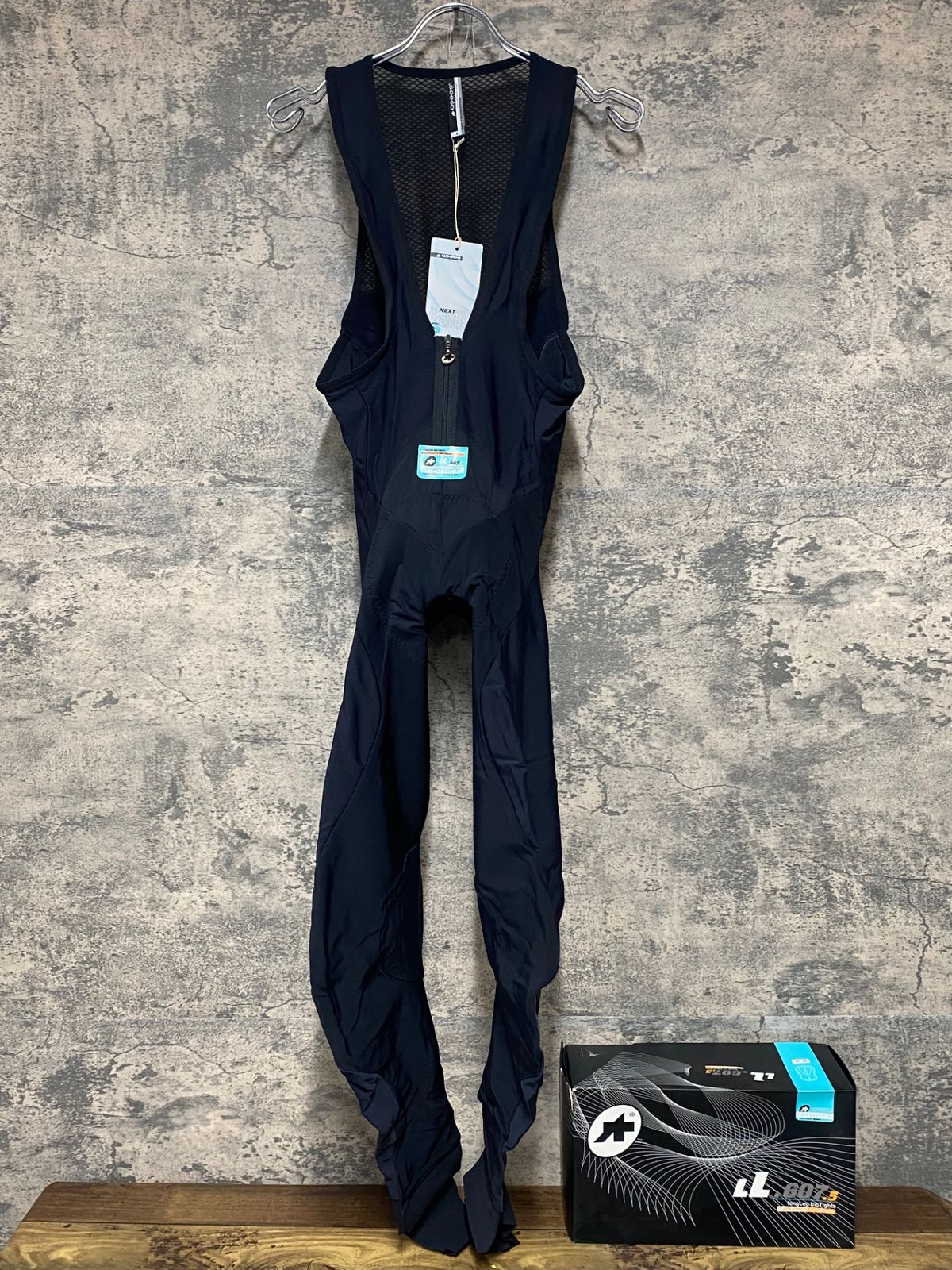 JQ 183 アソス assos LL 607 ビブタイツ 黒 L 裏起毛