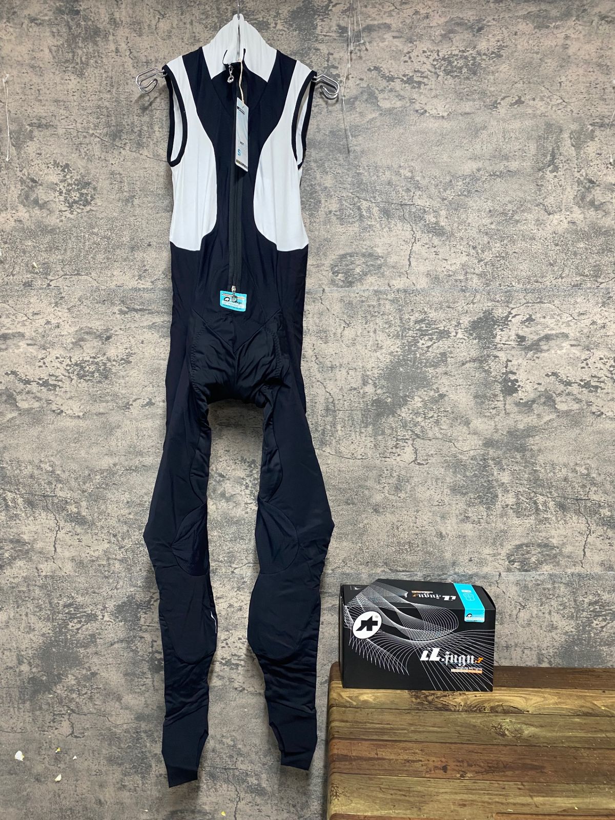 JQ 212 アソス assos LL fugu 7 ビブタイツ 黒 M 裏起毛