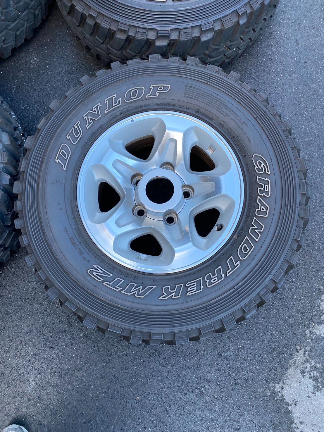  ランクル７６ ホイール DUNLOP MT２ LT 265 75 R 16 ４本セット 16インチ タイヤ ホイールセット