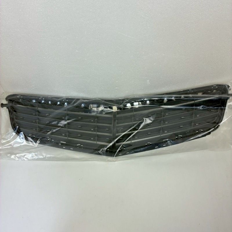 美品 Mercedes-Benz ベンツ Cクラス グリル ボンネットマスコット