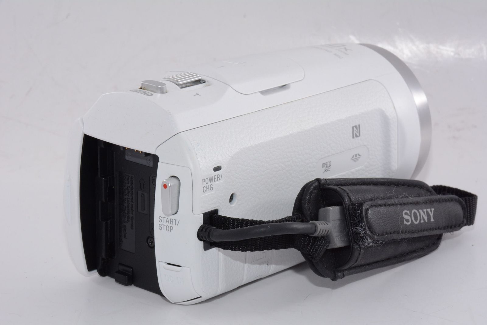 オススメ ソニー ビデオカメラ Handycam HDR CX 680 ホワイト